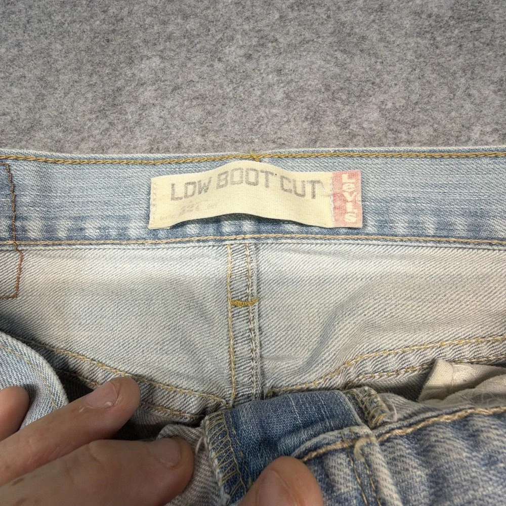 Levis 527 Jeans Mens 31x30 Blue Cotton Bootcut Western Rips Denim Pants Y2K
